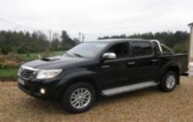 Toyota Hilux iii 171 d-4d legende double cabine bva acheter vendre