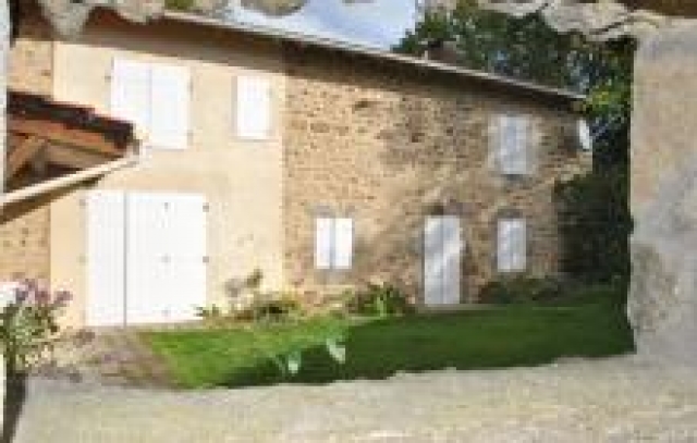 Maison pierre  sur 500 m² de terrain clos  acheter vendre