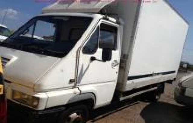 RENAULT B80 AN 1995 CAISSE acheter vendre