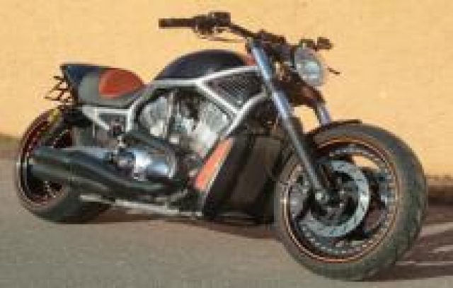 Harley-Davidson V-Rod avec 280s puissants acheter vendre